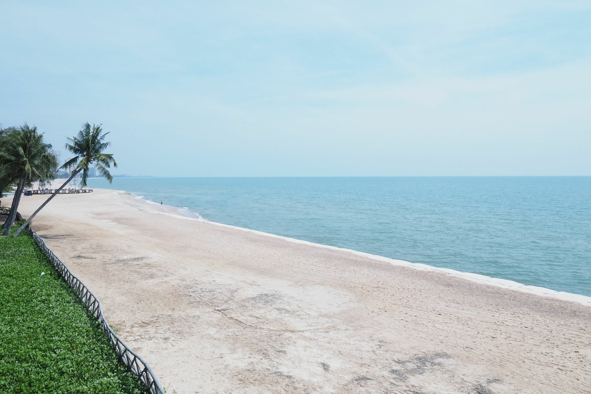 Sea Breeze Guest House Ча-Ам Экстерьер фото