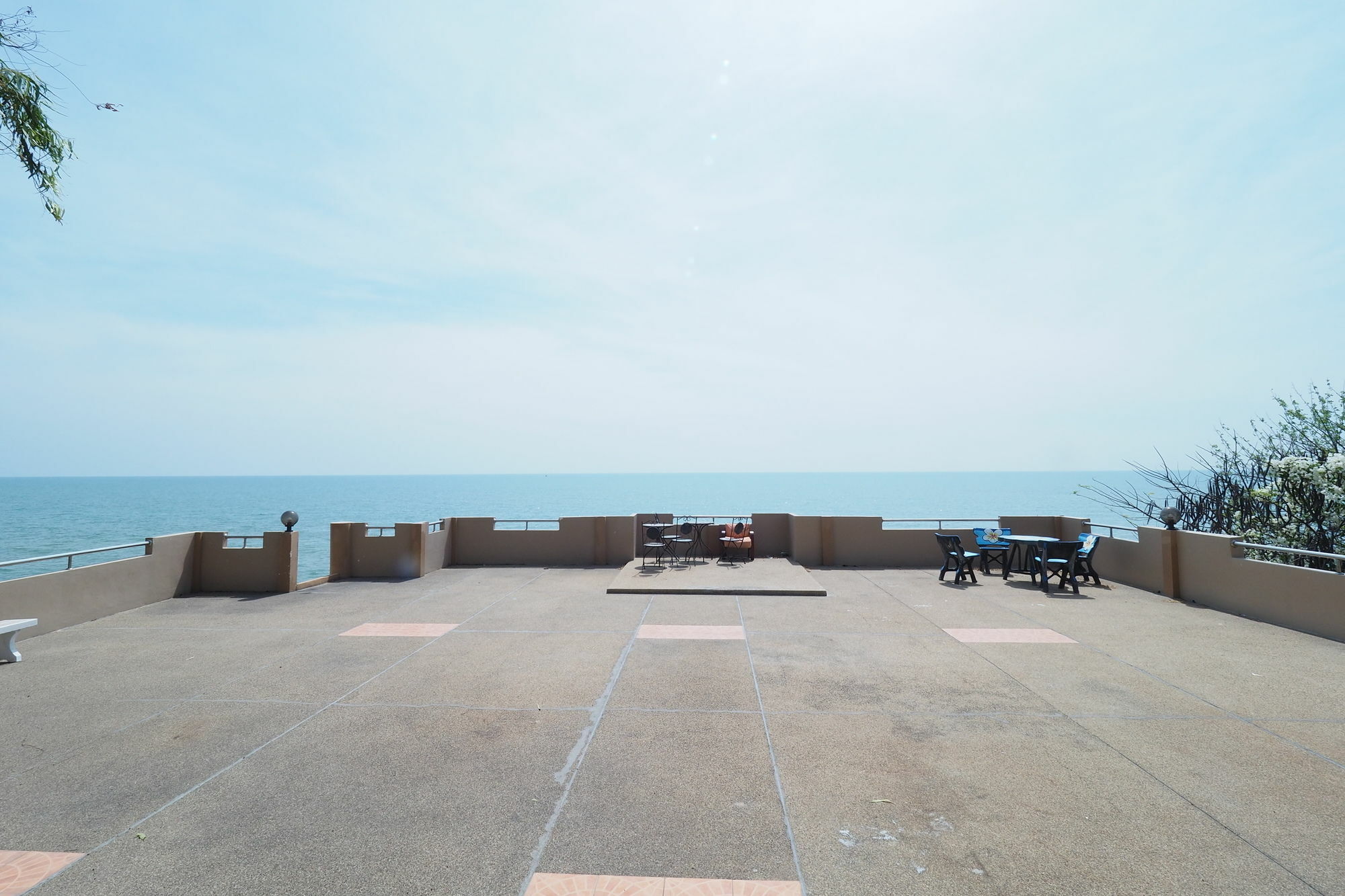 Sea Breeze Guest House Ча-Ам Экстерьер фото